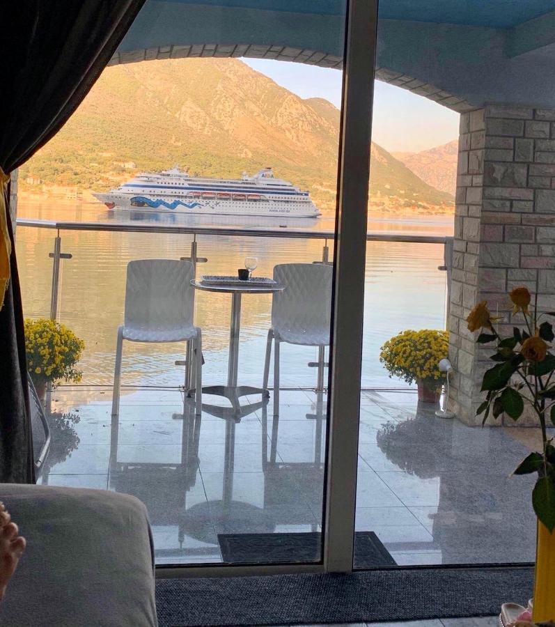 Apartmani Maxim Kotor Buitenkant foto
