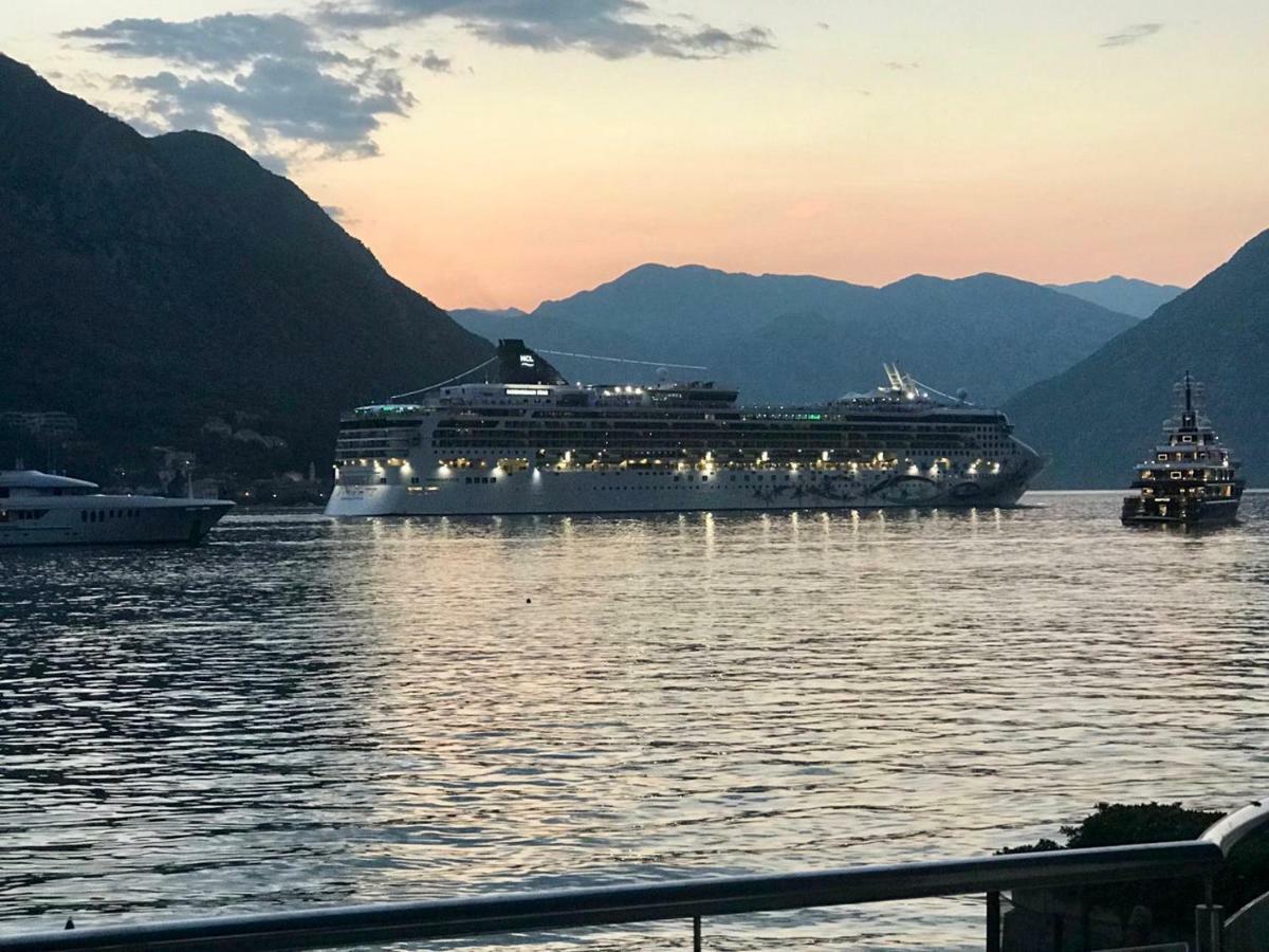 Apartmani Maxim Kotor Buitenkant foto